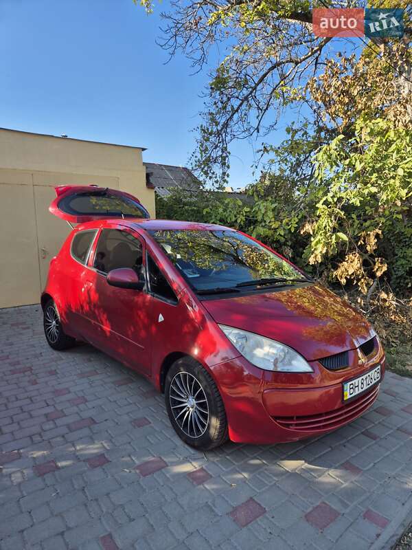 Хэтчбек Mitsubishi Colt 2008 в Одессе фото 5 Хэтчбек Mitsubishi Colt 2008 в Одессе