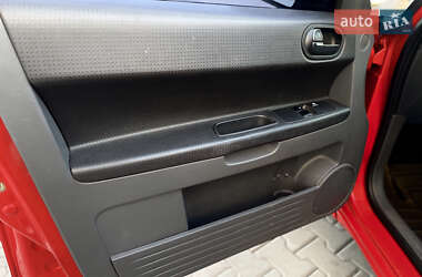 Хэтчбек Mitsubishi Colt 2009 в 