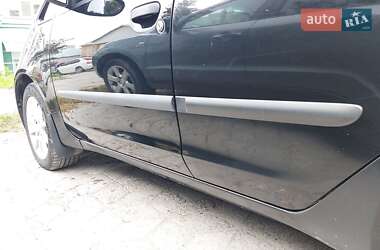 Хетчбек Mitsubishi Colt 2007 в 