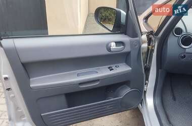 Хэтчбек Mitsubishi Colt 2006 в 