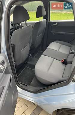 Хетчбек Mitsubishi Colt 2006 в 