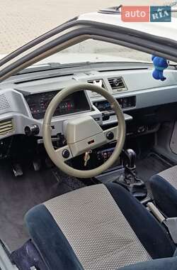 Хэтчбек Mitsubishi Colt 1987 в 