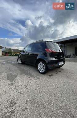 Хэтчбек Mitsubishi Colt 2010 в 