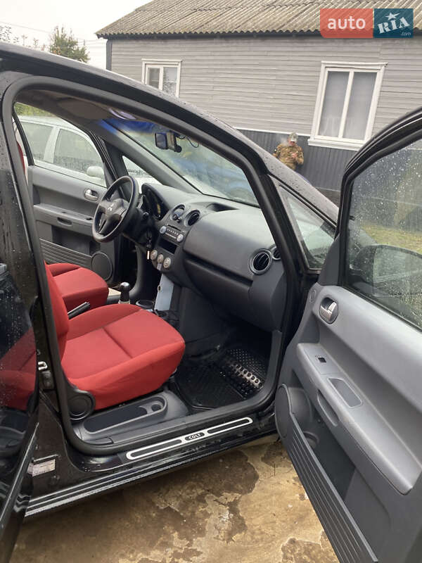 Хэтчбек Mitsubishi Colt 2007 в Ковеле