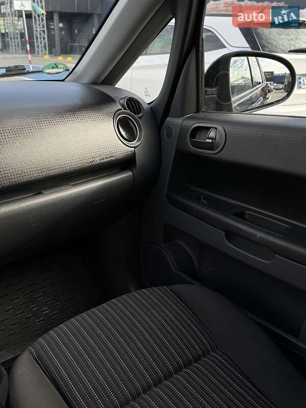 Хэтчбек Mitsubishi Colt 2007 в Ивано-Франковске