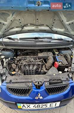 Хетчбек Mitsubishi Colt 2008 в 