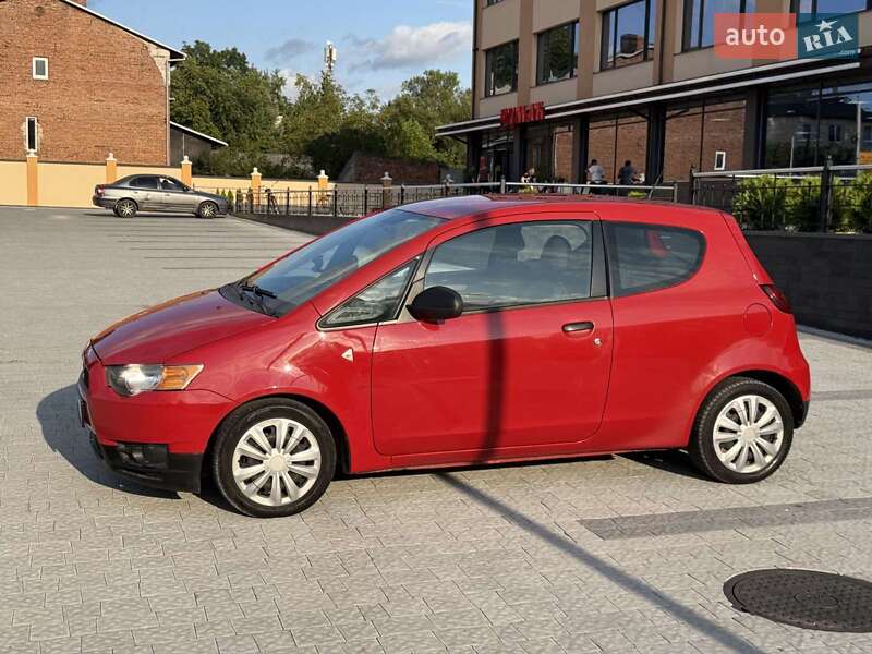 Хэтчбек Mitsubishi Colt 2009 в Львове