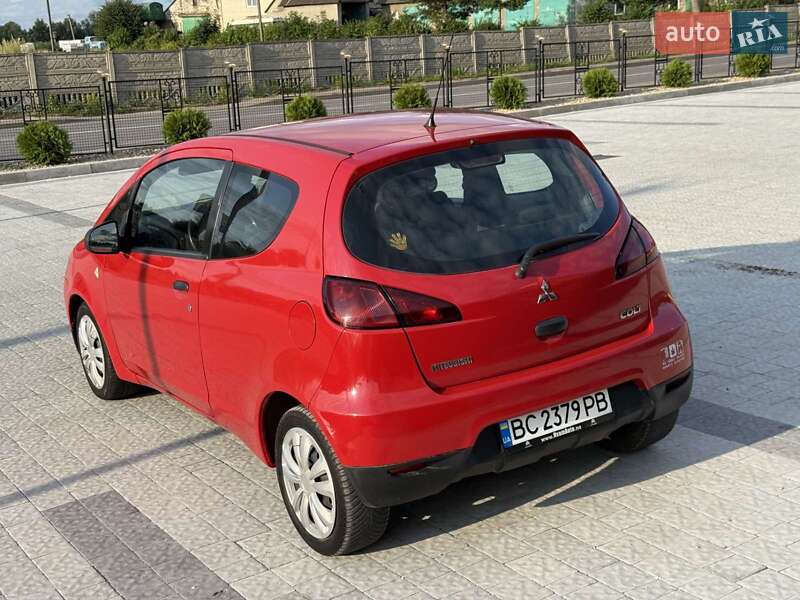 Хэтчбек Mitsubishi Colt 2009 в Львове