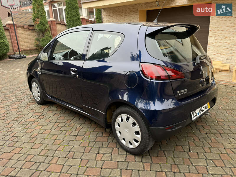 Хэтчбек Mitsubishi Colt 2012 в Черновцах