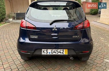 Хэтчбек Mitsubishi Colt 2012 в 