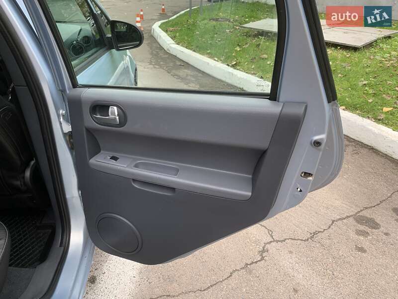 Хэтчбек Mitsubishi Colt 2005 в Львове