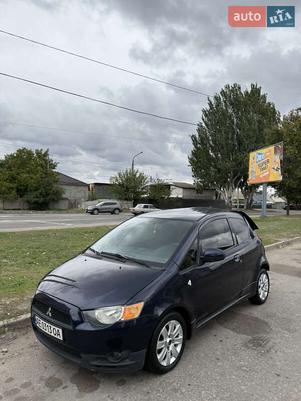 Хетчбек Mitsubishi Colt 2012 в 