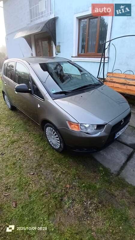 Хэтчбек Mitsubishi Colt 2009 в Львове