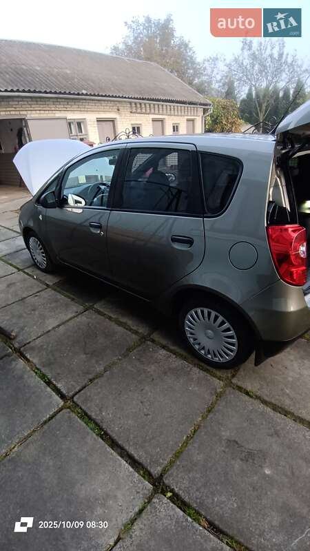 Хэтчбек Mitsubishi Colt 2009 в Львове