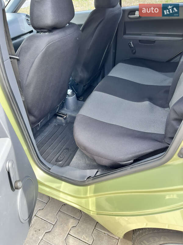 Хэтчбек Mitsubishi Colt 2005 в Полтаве