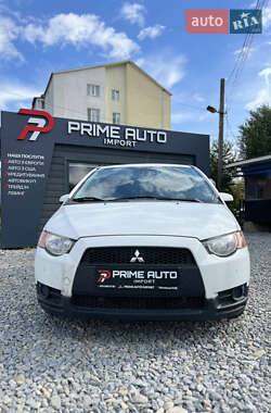 Хэтчбек Mitsubishi Colt 2010 в 