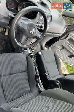 Хетчбек Mitsubishi Colt 2008 в 