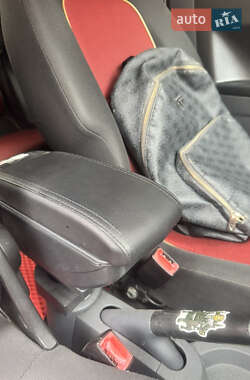 Хетчбек Mitsubishi Colt 2008 в 