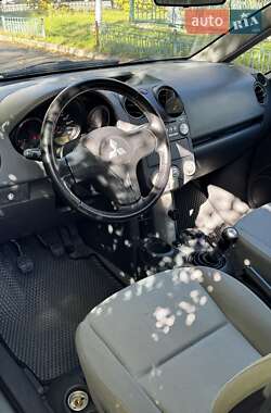 Кабриолет Mitsubishi Colt 2007 в 