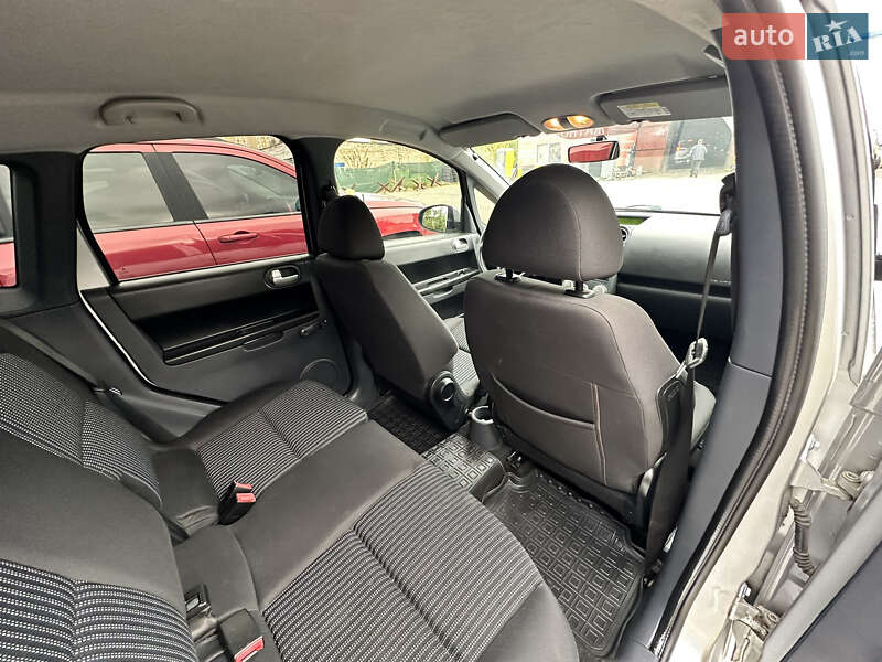 Хэтчбек Mitsubishi Colt 2007 в Киеве фото 8 Хэтчбек Mitsubishi Colt 2007 в Киеве