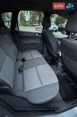Хетчбек Mitsubishi Colt 2007 в  фото 20 Хетчбек Mitsubishi Colt 2007 в