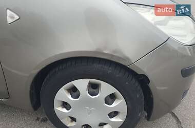 Хэтчбек Mitsubishi Colt 2008 в 