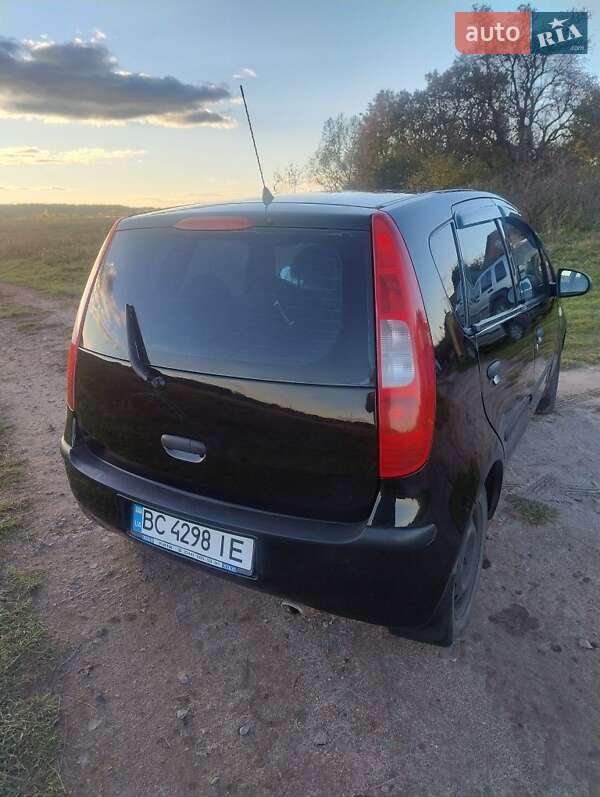 Хэтчбек Mitsubishi Colt 2006 в Львове фото 4 Хэтчбек Mitsubishi Colt 2006 в Львове