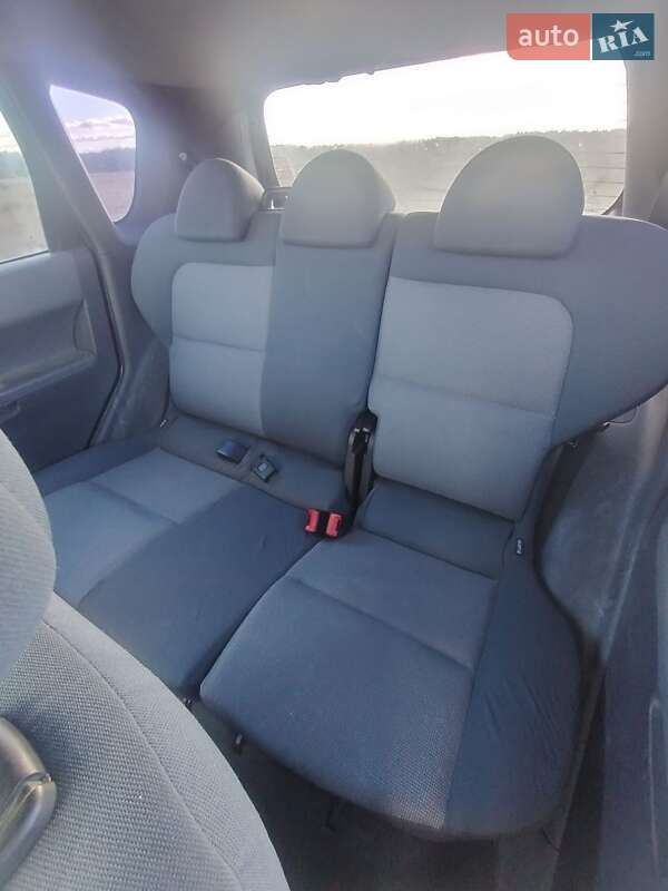 Хэтчбек Mitsubishi Colt 2006 в Львове фото 7 Хэтчбек Mitsubishi Colt 2006 в Львове