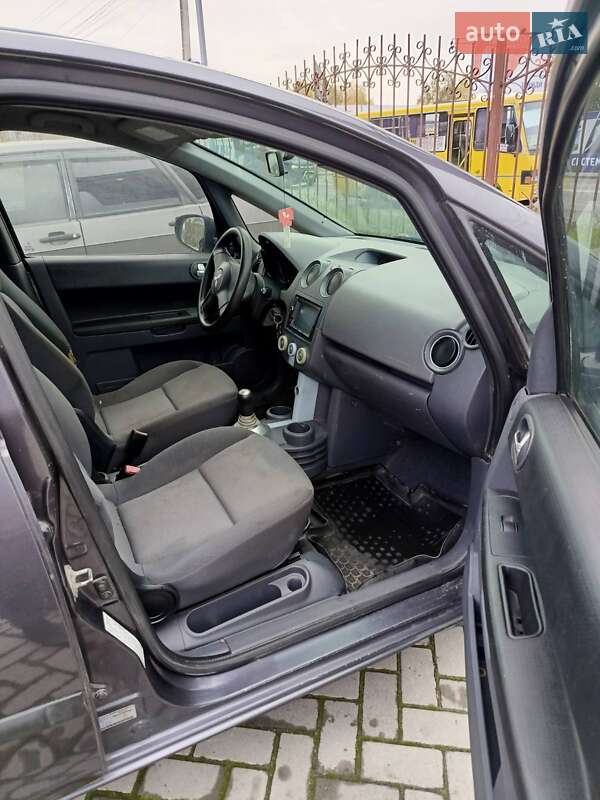 Хэтчбек Mitsubishi Colt 2005 в Софиевской Борщаговке фото 3 Хэтчбек Mitsubishi Colt 2005 в Софиевской Борщаговке