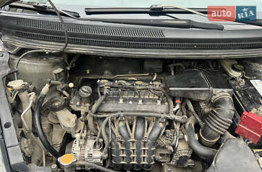Хэтчбек Mitsubishi Colt 2007 в 