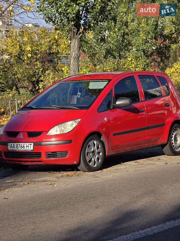 Хетчбек Mitsubishi Colt 2008 в Києві фото 9 Хетчбек Mitsubishi Colt 2008 в Києві