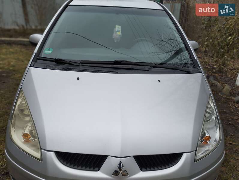 Хэтчбек Mitsubishi Colt 2004 в Катеринополе фото 5 Хэтчбек Mitsubishi Colt 2004 в Катеринополе
