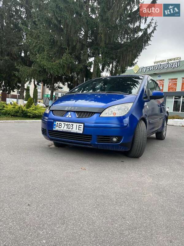 Хетчбек Mitsubishi Colt 2006 в Калинівці