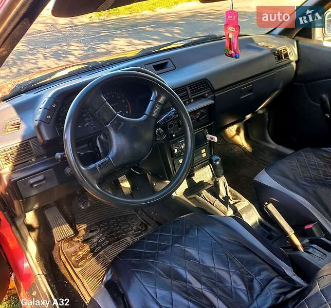 Хэтчбек Mitsubishi Colt 1989 в Белгороде-Днестровском