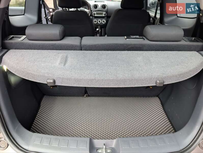 Хетчбек Mitsubishi Colt 2011 в Чернівцях