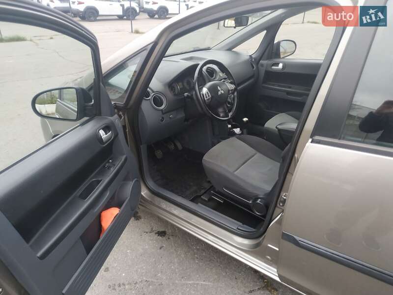 Хетчбек Mitsubishi Colt 2008 в Харкові