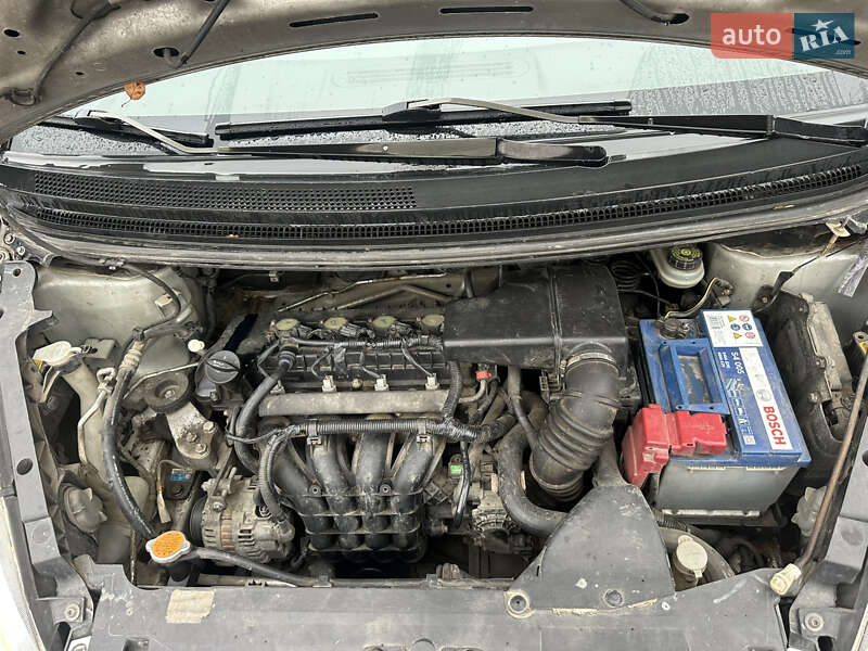 Хэтчбек Mitsubishi Colt 2006 в Ивано-Франковске