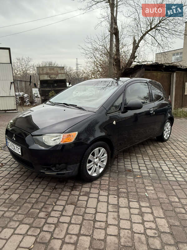 Хэтчбек Mitsubishi Colt 2010 в Львове