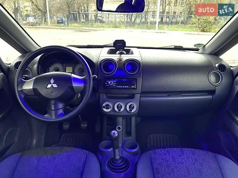 Хетчбек Mitsubishi Colt 2009 в Миколаєві