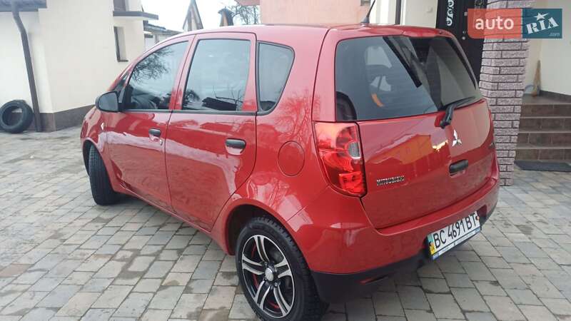 Хэтчбек Mitsubishi Colt 2008 в Дрогобыче