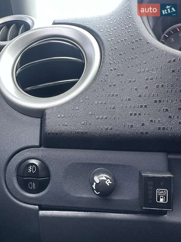 Хетчбек Mitsubishi Colt 2009 в Білогородці