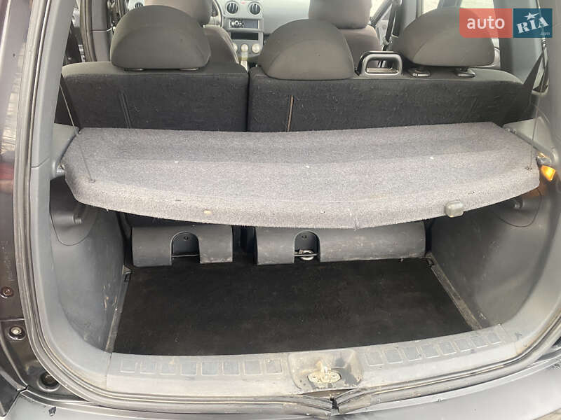 Хэтчбек Mitsubishi Colt 2008 в Гайсине