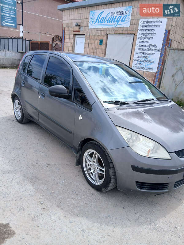 Хетчбек Mitsubishi Colt 2004 в Тернополі