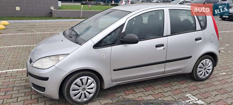 Хэтчбек Mitsubishi Colt 2005 в Одессе фото 3 Хэтчбек Mitsubishi Colt 2005 в Одессе