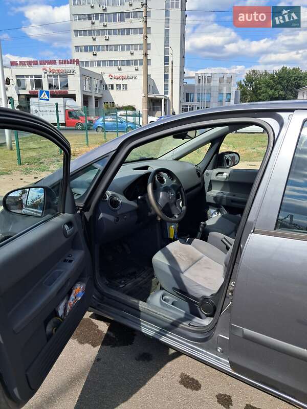 Хэтчбек Mitsubishi Colt 2007 в Киеве