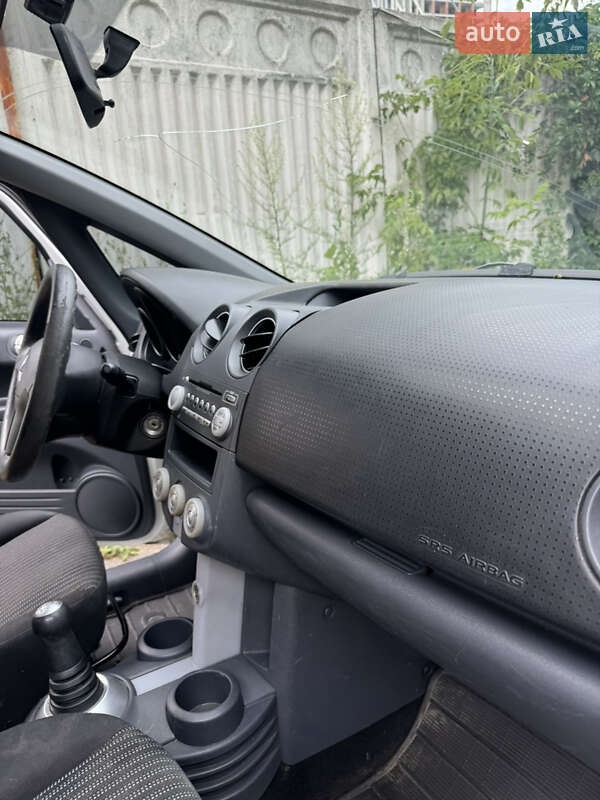 Хэтчбек Mitsubishi Colt 2008 в Киеве фото 15 Хэтчбек Mitsubishi Colt 2008 в Киеве