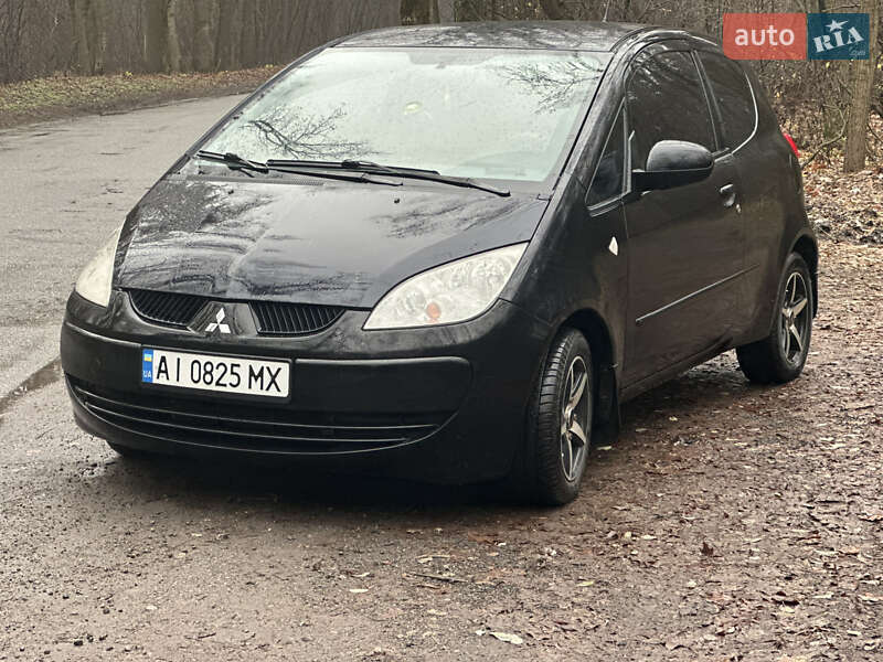 Хэтчбек Mitsubishi Colt 2008 в Киеве фото 2 Хэтчбек Mitsubishi Colt 2008 в Киеве