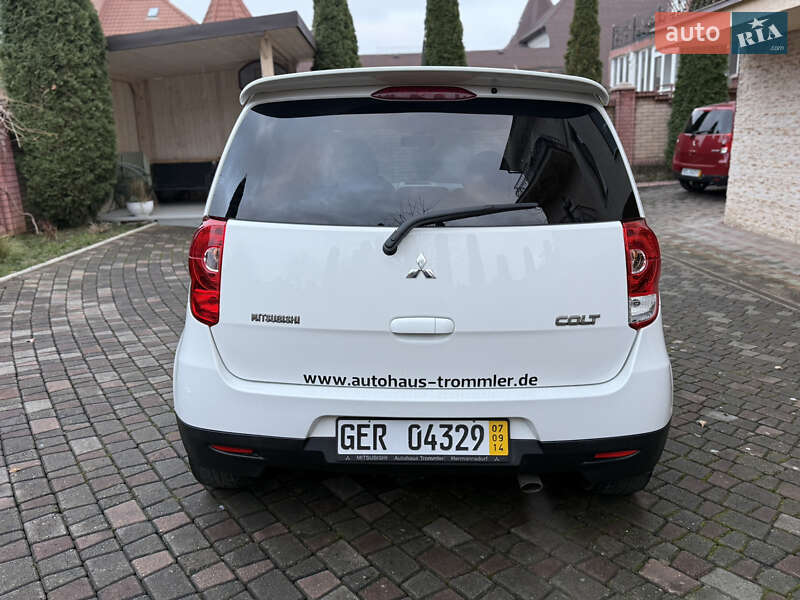 Хэтчбек Mitsubishi Colt 2010 в Черновцах фото 10 Хэтчбек Mitsubishi Colt 2010 в Черновцах
