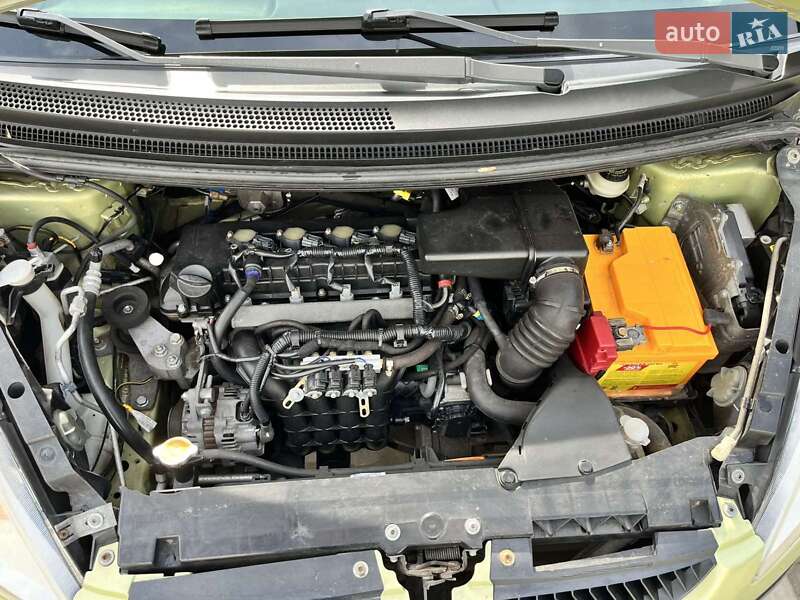 Хэтчбек Mitsubishi Colt 2005 в Полтаве фото 13 Хэтчбек Mitsubishi Colt 2005 в Полтаве