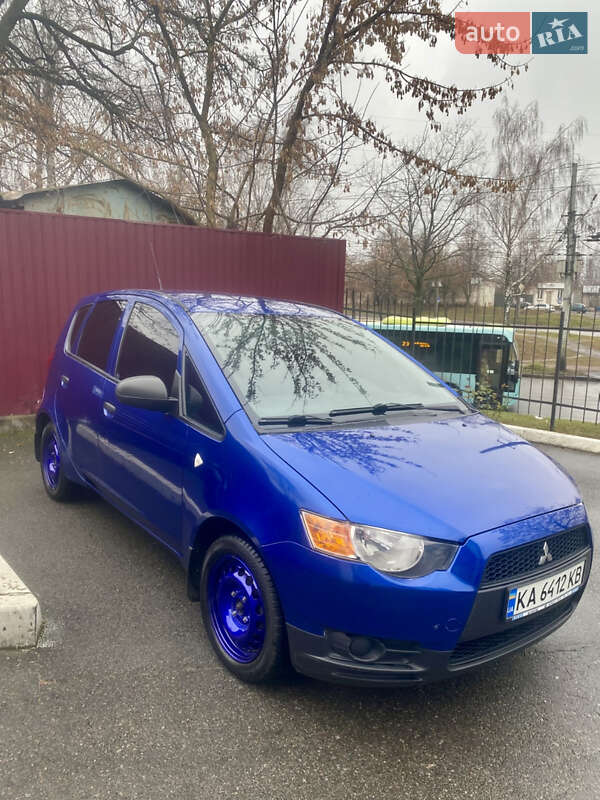 Mitsubishi Colt 2008